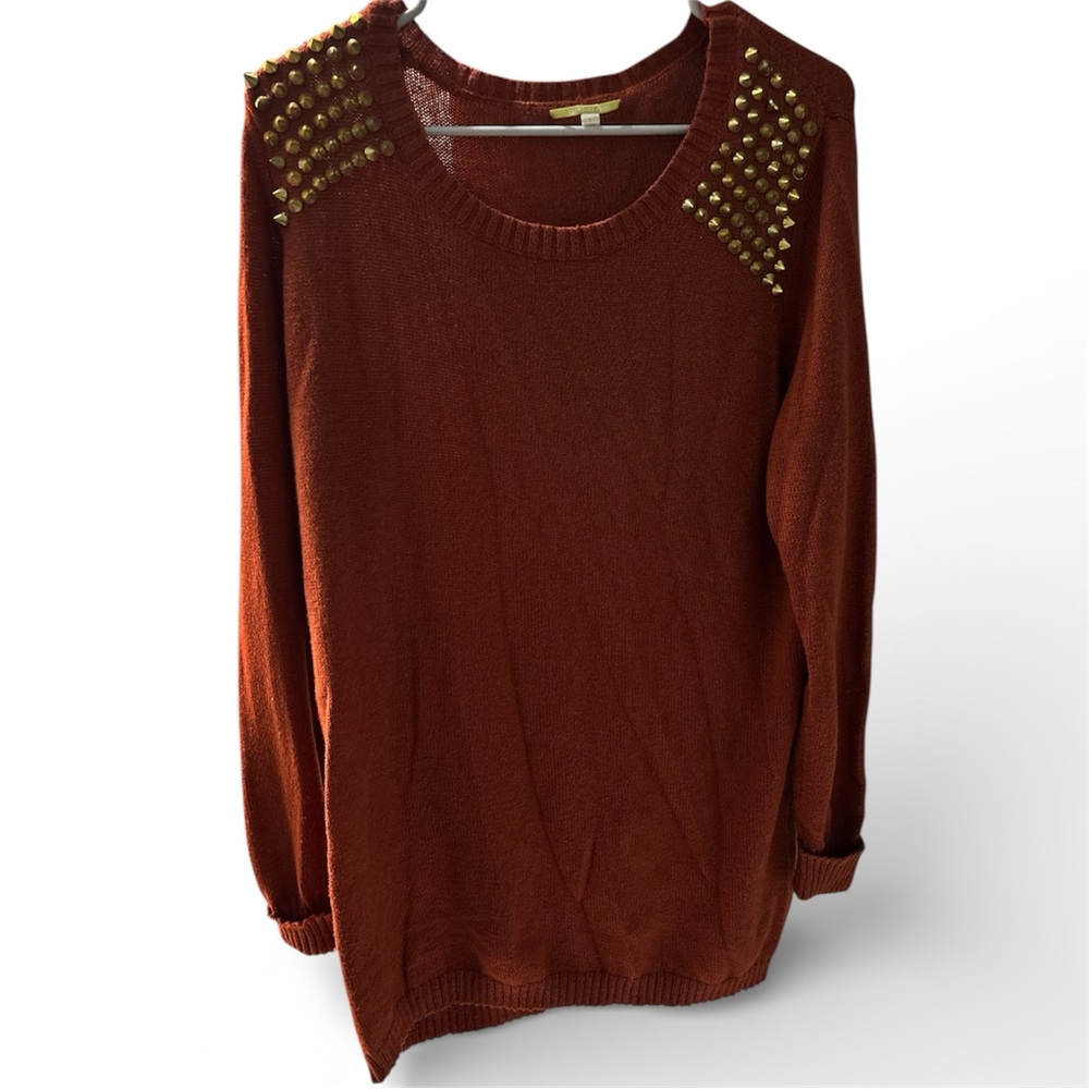 Gianni Bini Burnt Orange Sweater • Gold Spikes Shoulder • Statement Top